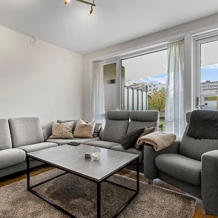 Convenient With Easy Transport Connections Апартаменти *