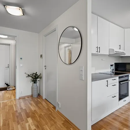 Convenient With Easy Transport Connections Apartment
