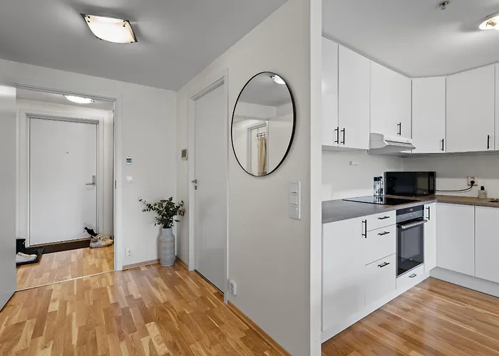 Convenient With Easy Transport Connections Apartmán